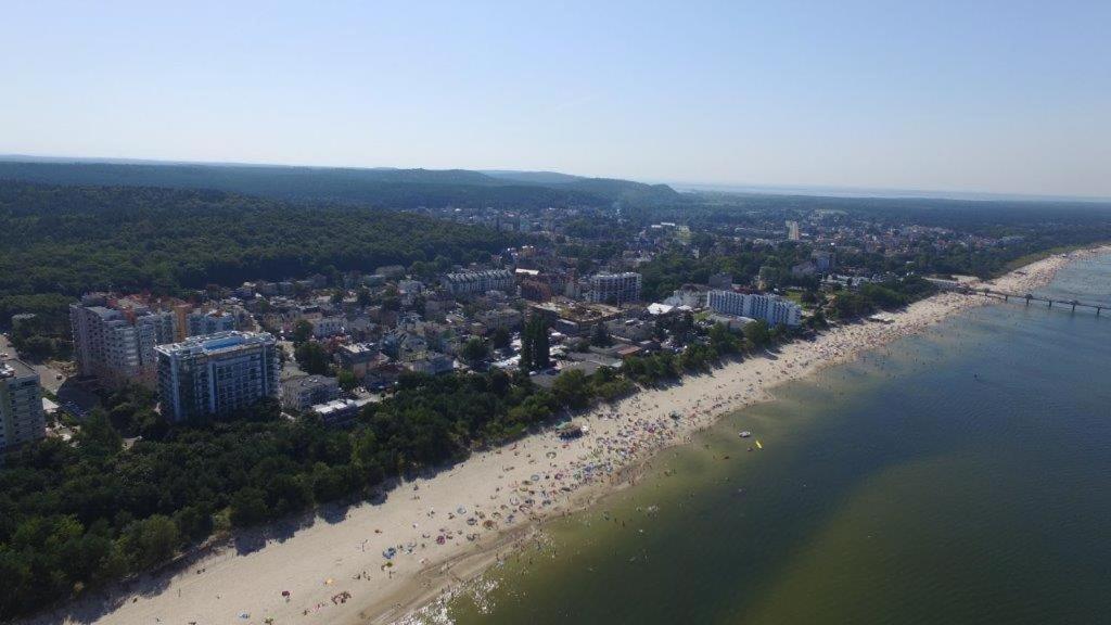 Aparthotel Przy Plazy Мендзыздрое Экстерьер фото