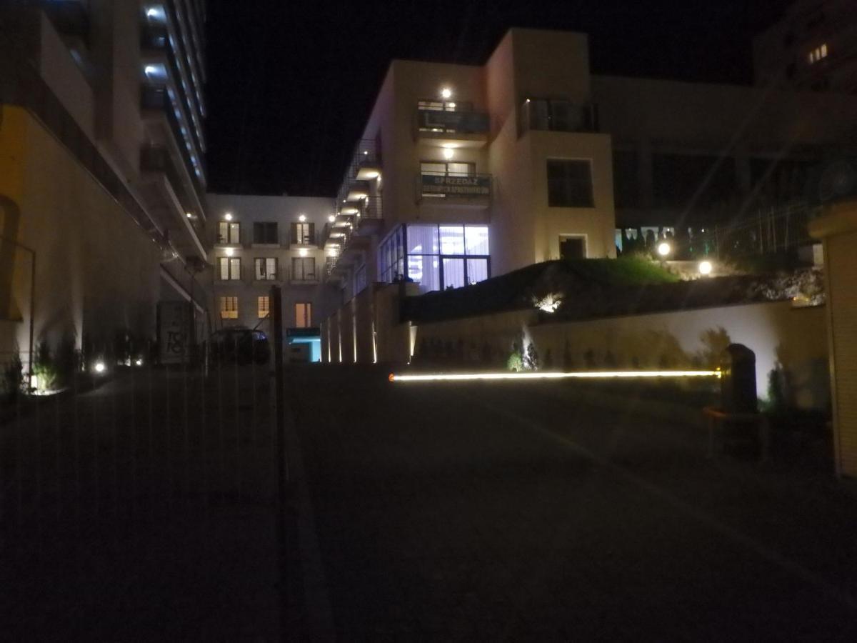 Aparthotel Przy Plazy Мендзыздрое Экстерьер фото